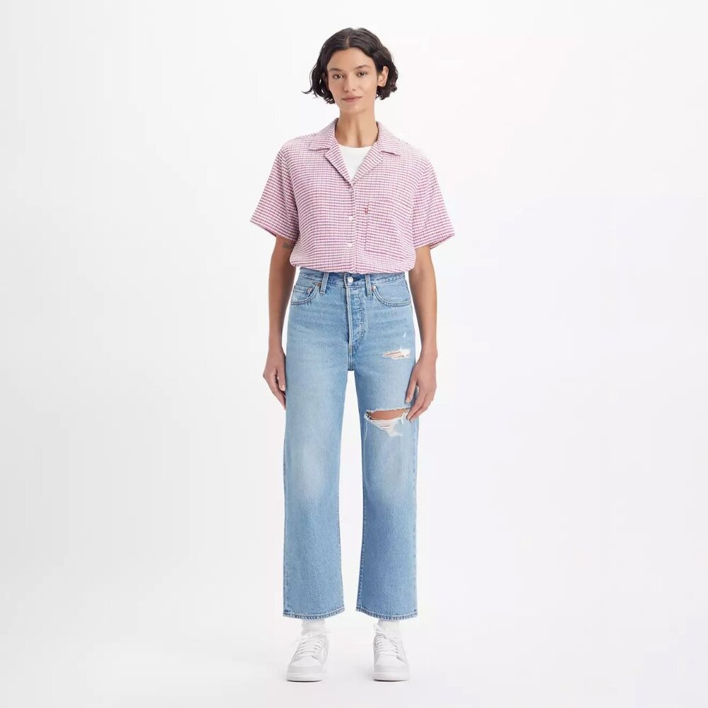 Levi's Ribcage Straight Jean in Medium Wash, size 31